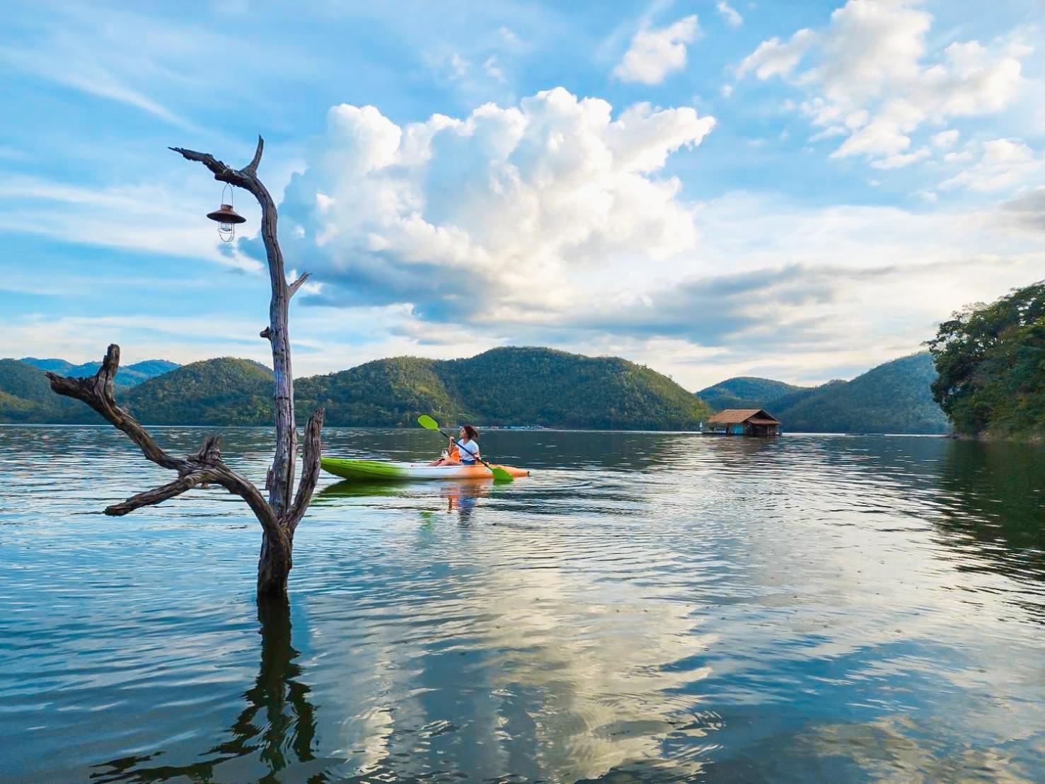 Hometown Riverview - โฮมทาวน์ ริเวอร์วิว Si Sawat Zewnętrze zdjęcie