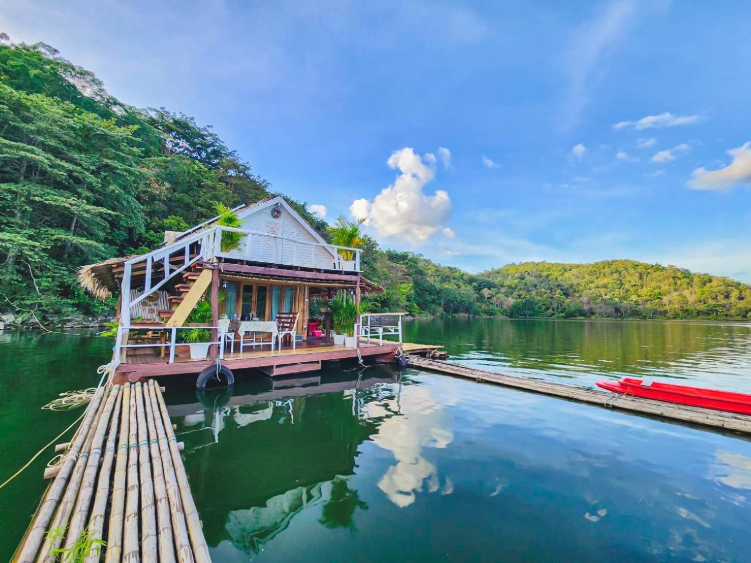 Hometown Riverview - โฮมทาวน์ ริเวอร์วิว Si Sawat Zewnętrze zdjęcie