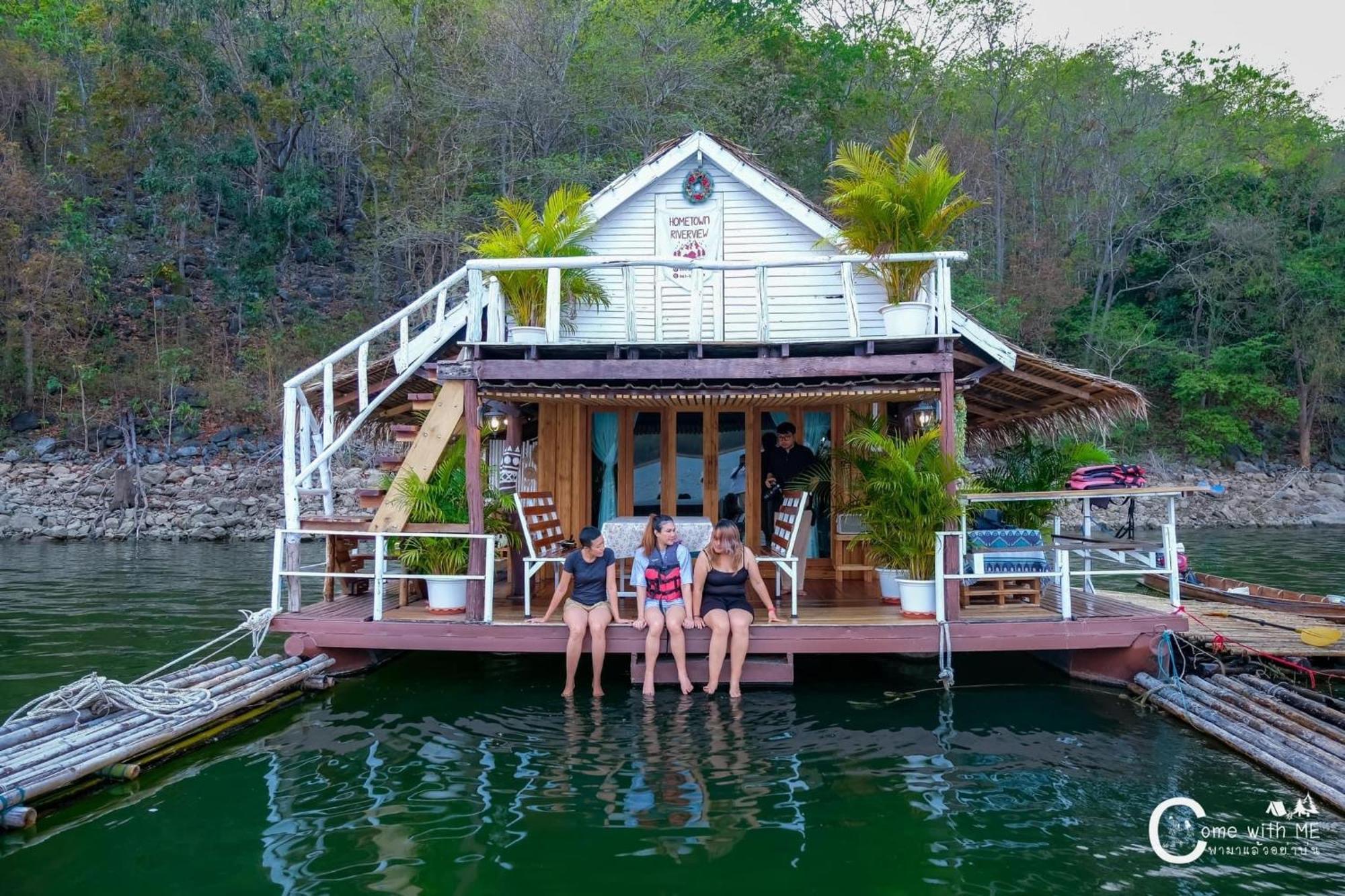 Hometown Riverview - โฮมทาวน์ ริเวอร์วิว Si Sawat Zewnętrze zdjęcie
